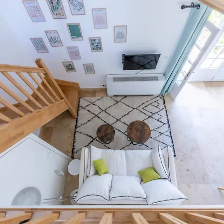 Chateau Du Xviie Siecle - Piscine Petanque & Barbecue * Saint-Just-Luzac